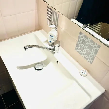 Apartment Place Clichy Paris